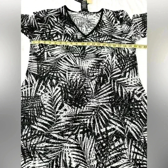 Mario Serrani Beach Cover Up Size Small - Picture 3 of 9